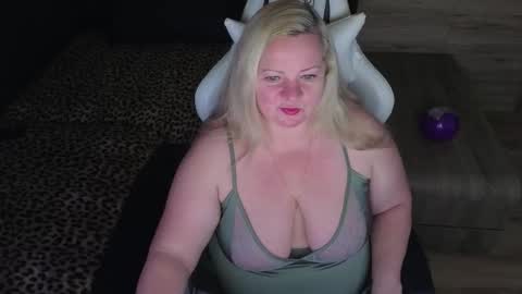 Natalli online show from 10/20/25, 08:09