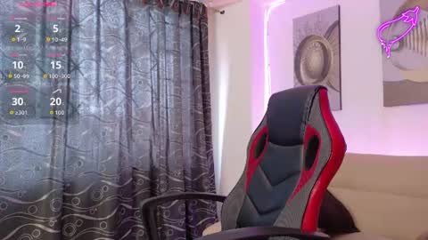 Snapshot of natasha__black chatting on 07/12/26, 08:00 Natasha online show from 07/12/26, 08:00