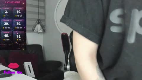 Natasha online show from 10/13/25, 04:01