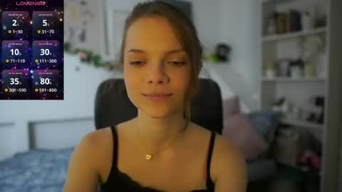 Snapshot of natasha__malkova chatting on 11/19/25, 02:17 natasha__malkova online show from 11/19/25, 02:17