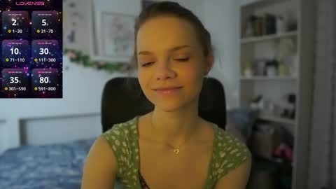 Snapshot of natasha__malkova chatting on 11/20/25, 09:09 natasha__malkova online show from 11/20/25, 09:09