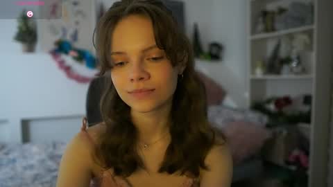 natasha__malkova online show from 12/17/25, 09:15