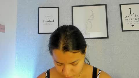  Natasha  online show from 10/06/25, 11:18