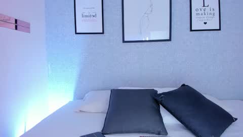  Natasha  online show from 10/24/25, 12:01