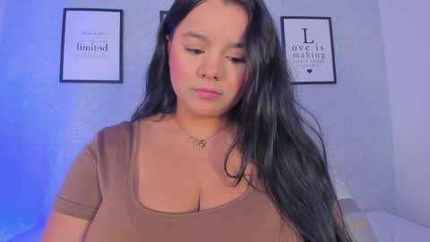  Natasha  online show from 05/18/26, 11:38