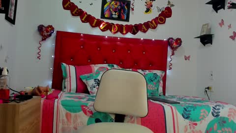 Snapshot of natasha_jurado chatting on 02/03/25, 11:26 N A T A S H A online show from 02/03/25, 11:26