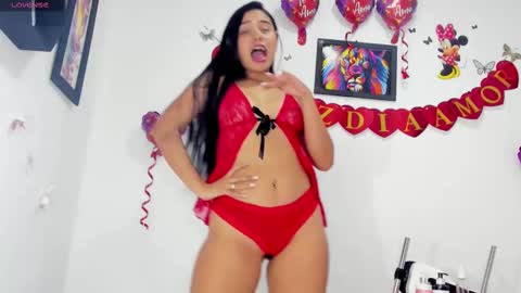 Snapshot of natasha_jurado chatting on 03/09/25, 01:04 N A T A S H A online show from 03/09/25, 01:04