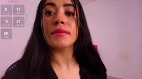 natasha_klump online show from 11/13/25, 11:09