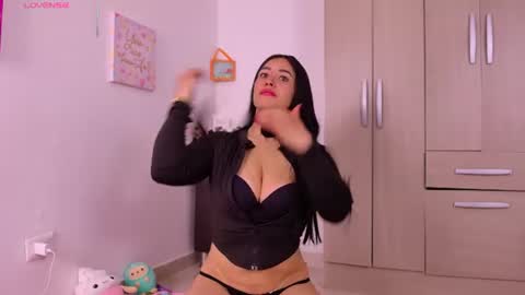 natasha_klump online show from 07/26/26, 12:19