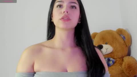 Natalia online show from 12/01/24, 09:59
