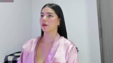 Natalia online show from 01/20/25, 01:39