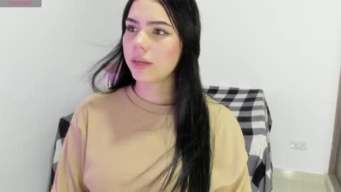 Natalia online show from 02/03/25, 01:19