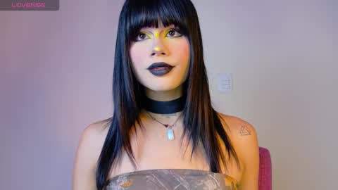 Snapshot of natasha_winz chatting on 10/10/25, 06:23 Natahsa  online show from 10/10/25, 06:23