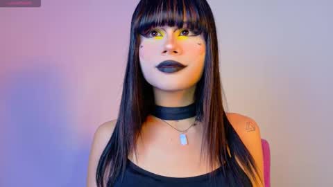 Snapshot of natasha_winz chatting on 11/15/25, 07:38 Natahsa online show from 11/15/25, 07:38