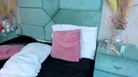 natashabrinkley online show from 10/30/25, 03:02