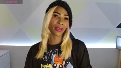 natashadormat online show from 12/21/24, 08:32