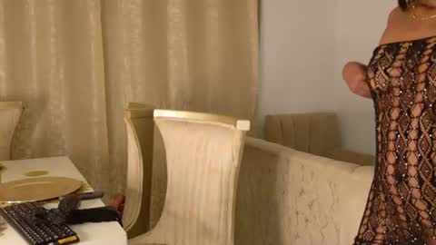 nathalia online show from 06/21/26, 09:23
