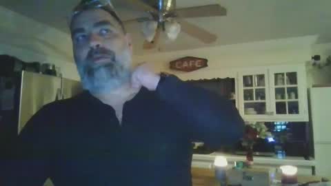 Snapshot of nateemkow chatting on 12/30/24, 01:37 lombardIL online show from 12/30/24, 01:37