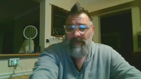 Snapshot of nateemkow chatting on 01/03/25, 02:10 lombardIL online show from 01/03/25, 02:10
