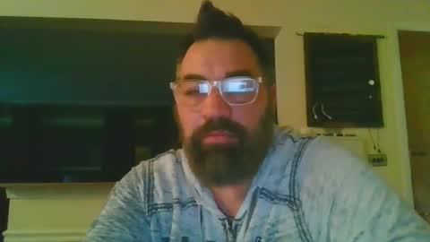 Snapshot of nateemkow chatting on 01/18/25, 11:43 lombardIL online show from 01/18/25, 11:43