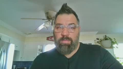 Snapshot of nateemkow chatting on 01/19/25, 07:47 lombardIL online show from 01/19/25, 07:47