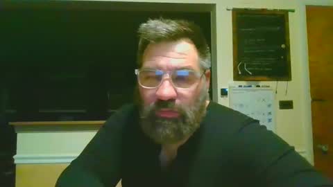 Snapshot of nateemkow chatting on 01/27/25, 03:37 lombardIL online show from 01/27/25, 03:37