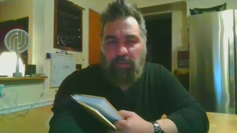Snapshot of nateemkow chatting on 02/11/25, 12:06 lombardIL online show from 02/11/25, 12:06