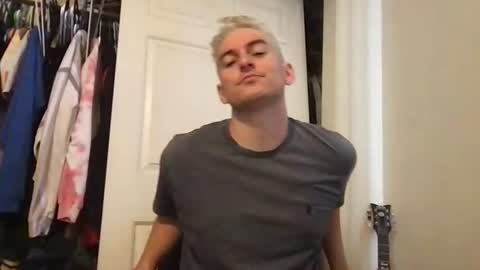 Snapshot of natetheexplorer chatting on 11/03/25, 11:59 natetheexplorer online show from 11/03/25, 11:59