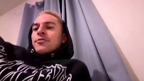 natetheexplorer online show from 05/18/26, 05:24