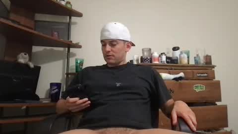 Snapshot of natetheexplorer chatting on 07/25/26, 09:01 natetheexplorer online show from 07/25/26, 09:01