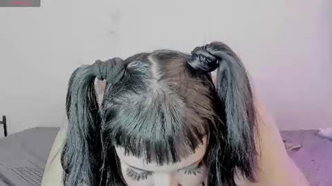 nathalia online show from 06/21/26, 10:40