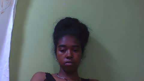 Snapshot of nathaaldy chatting on 10/16/25, 08:10 nathaaldy online show from 10/16/25, 08:10