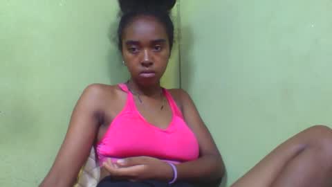 Snapshot of nathaaldy chatting on 10/31/25, 04:57 nathaaldy online show from 10/31/25, 04:57