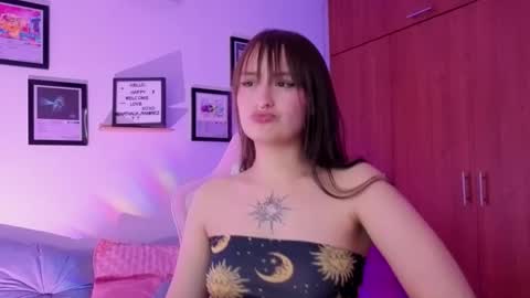 Snapshot of nathalia_ramirez_ chatting on 03/12/26, 06:19 Nathalia Ramirez online show from 03/12/26, 06:19