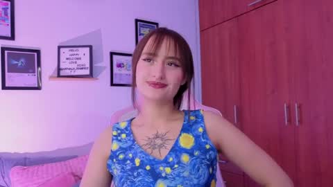 Snapshot of nathalia_ramirez_ chatting on 04/01/26, 11:35 Nathalia Ramirez online show from 04/01/26, 11:35