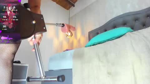 N A T H A L I A online show from 03/08/25, 07:31