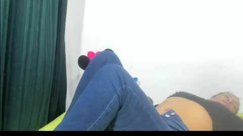 Snapshot of nathaliasmiith chatting on 05/03/26, 05:02 Nathalia online show from 05/03/26, 05:02