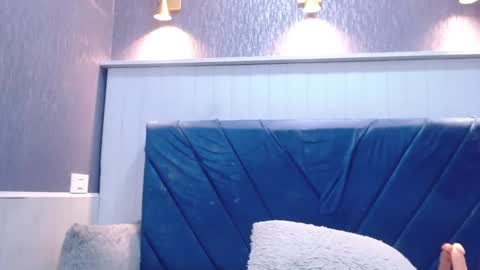 Nathalia online show from 10/16/25, 05:52