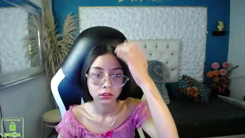 Snapshot of nathaliasweet_1_ chatting on 02/05/26, 02:00 nathaliasweet_1_ online show from 02/05/26, 02:00