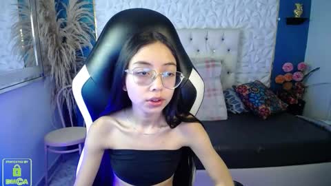 Snapshot of nathaliasweet_1_ chatting on 02/07/26, 02:10 nathaliasweet_1_ online show from 02/07/26, 02:10