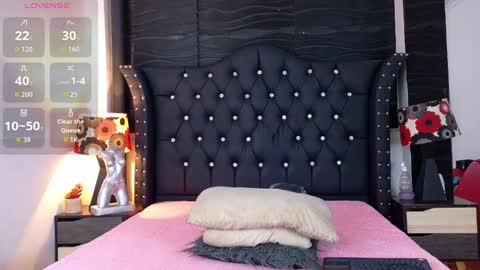 nathaliaz online show from 10/01/25, 12:11