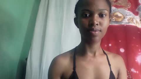 nathalie004 online show from 10/14/25, 04:46