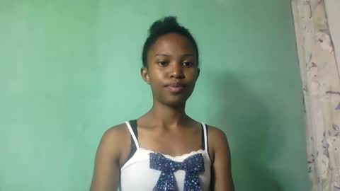 nathalie004 online show from 10/20/25, 05:19