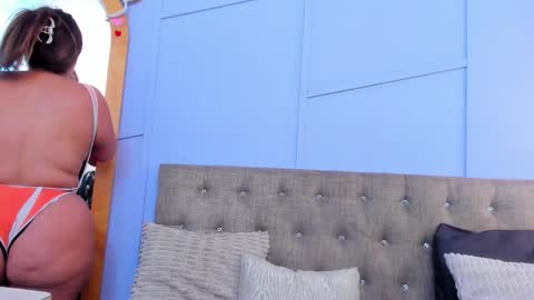 Snapshot of nathalie_rossel chatting on 11/08/25, 06:07 nathalie rossel online show from 11/08/25, 06:07