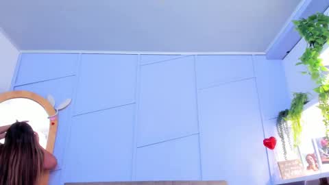 Snapshot of nathalie_rossel chatting on 11/17/25, 07:52 nathalie rossel online show from 11/17/25, 07:52