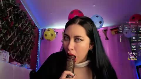 Nathalie online show from 06/11/26, 04:38