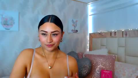 Nathalie Rose online show from 06/24/26, 04:17