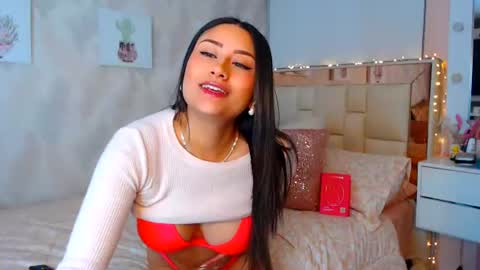 Nathalie Rose online show from 07/12/26, 10:06