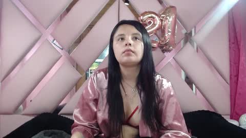 nathaly low online show from 01/18/25, 06:03