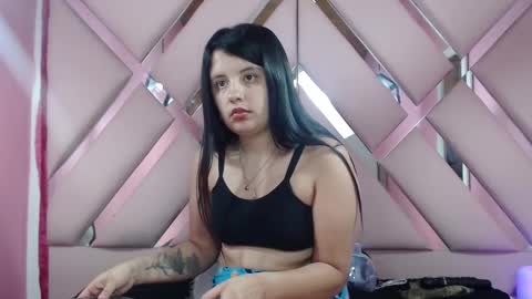 nathaly low online show from 02/13/25, 09:20